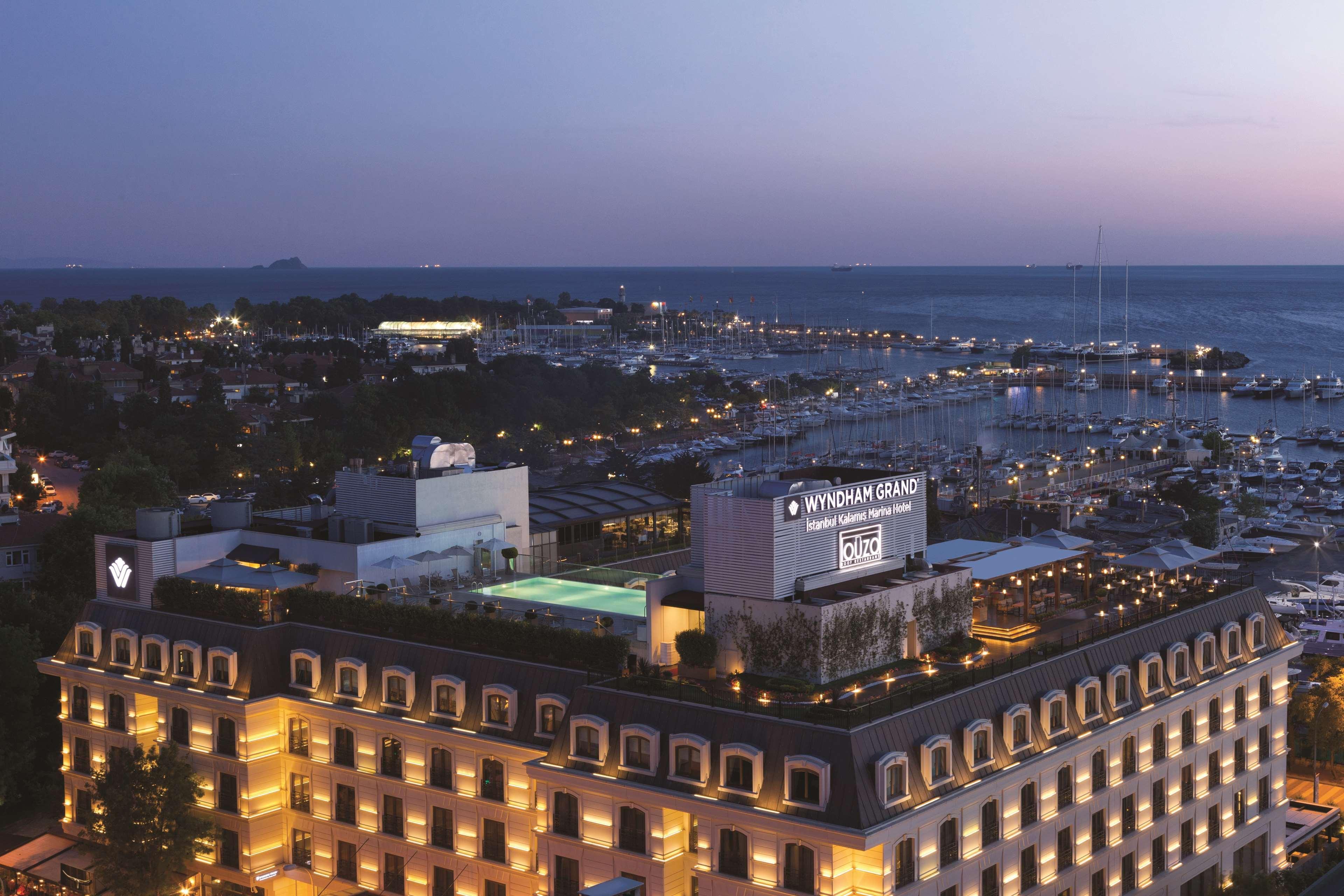 Wyndham Grand Istanbul Kalamis Marina Hotel Exterior photo